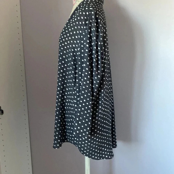 NYDJ sheer polka dot top size Large - Picture 5 of 11